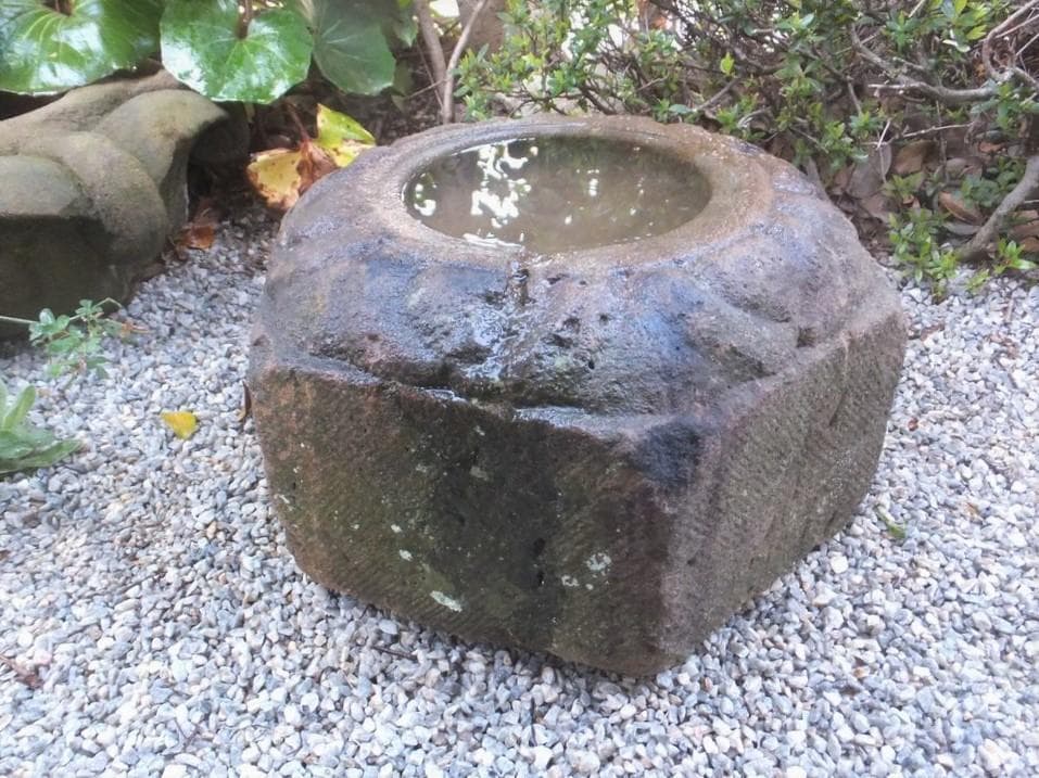 【水鉢・向鉢・蹲】造園水石飾り石ガーデニングバードバス箱庭