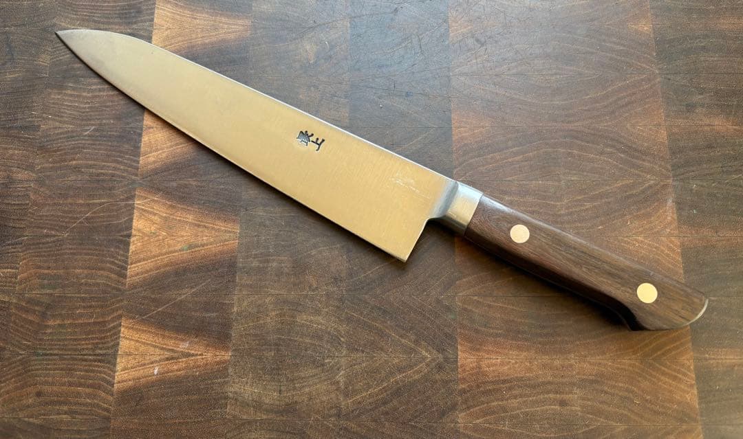 正本総本店　最上　洋出刃　210mm 7寸　包丁　牛刀　洋包丁　全鋼