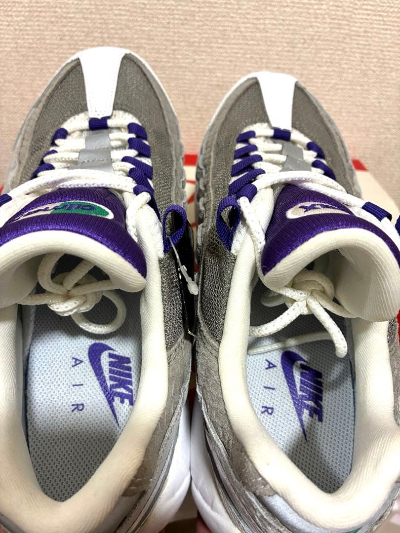 【新品未使用】AIR MAX 95 LV8 GRAPE SNAKESKIN