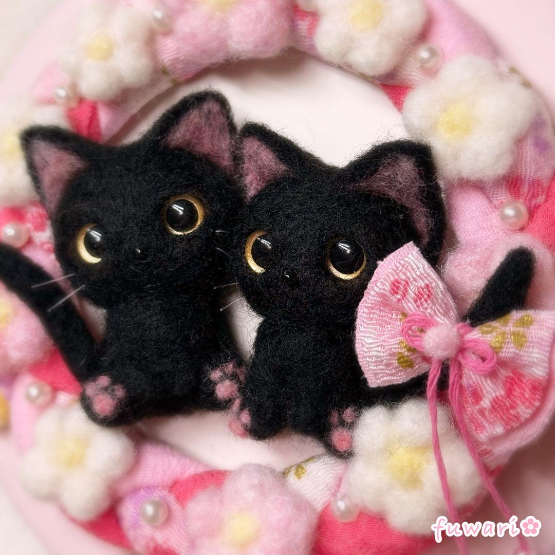 羊毛フェルト　猫　黒猫　子猫ちゃんの春　リース　壁飾り　ハンドメイド