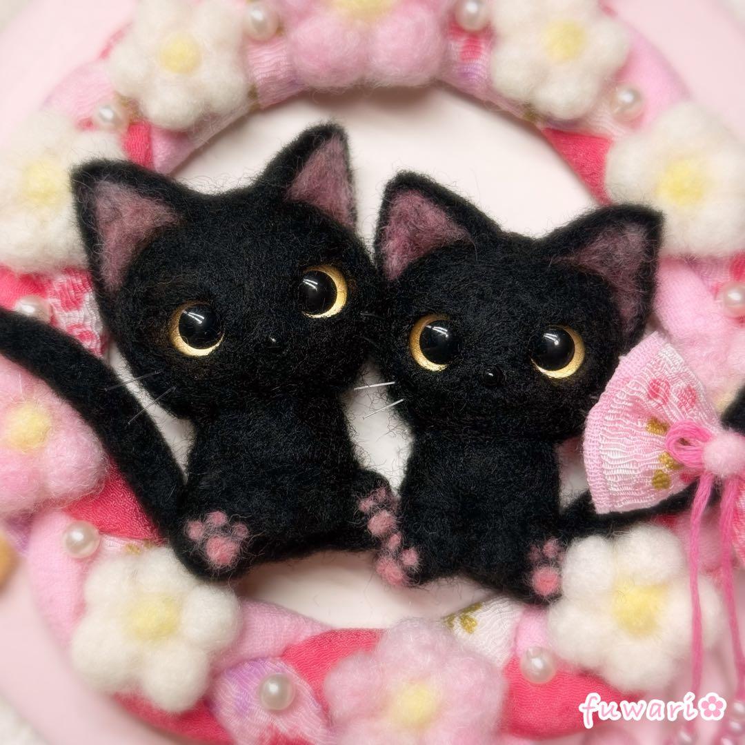 羊毛フェルト　猫　黒猫　子猫ちゃんの春　リース　壁飾り　ハンドメイド