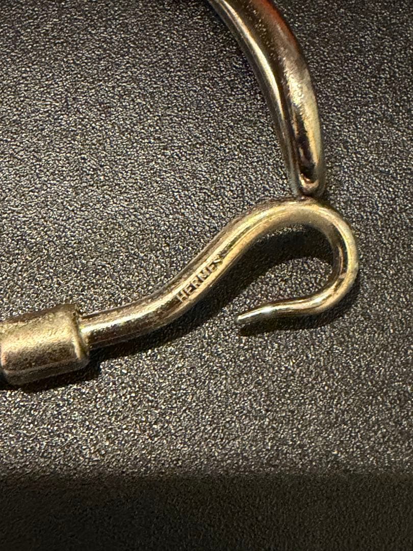 HERMES エルメス　ジャンボブレスレット　黒レザー