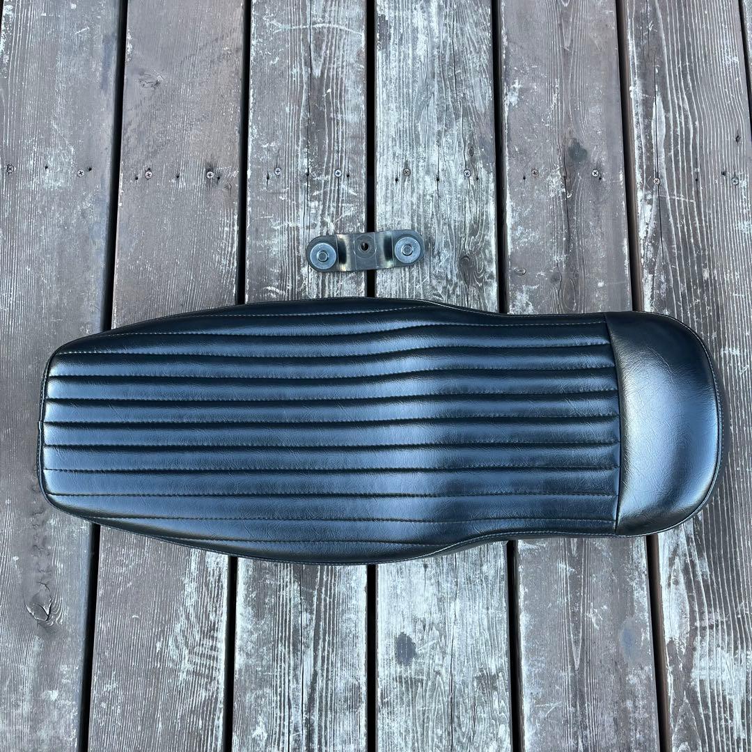 SR400/500 モーターロック　薄型ベーツタイプTTシート