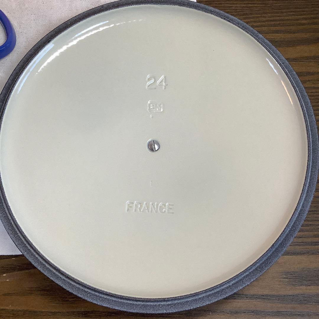 【未使用品】ルクルーゼ ココット・ロンド 24cm コバルトブルー