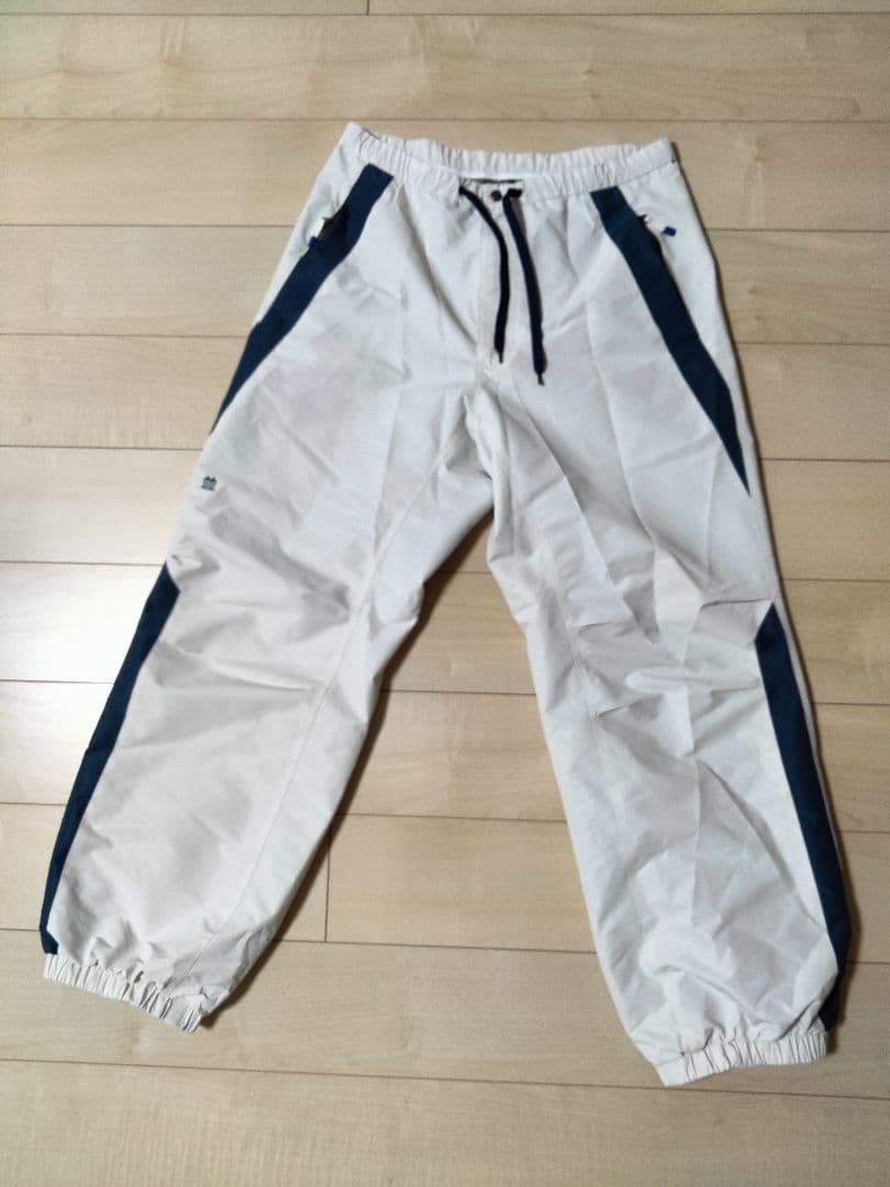 インハビタントinhabitant スノーボードウェア上下セット美品24/25