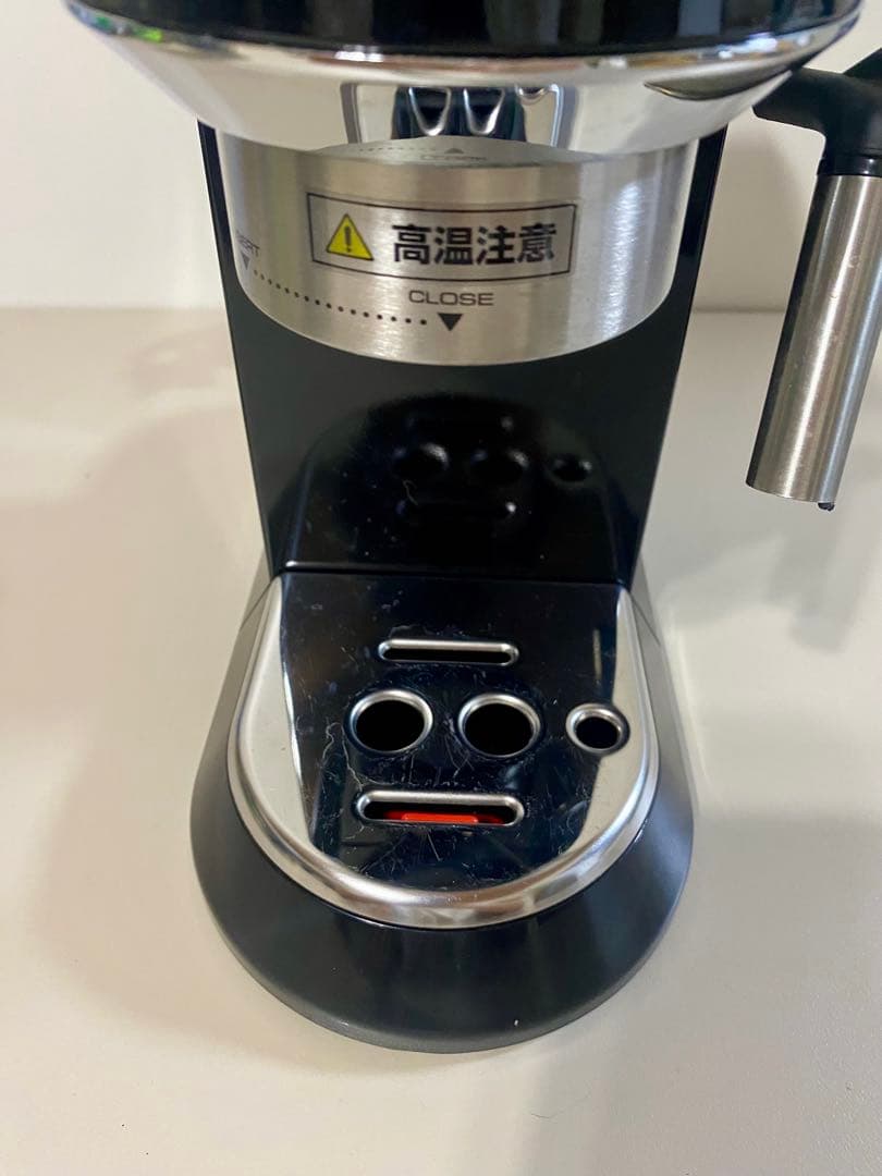 DeLonghi デディカ　エスプレッソカプチーノメーカー　エスプレッソマシン