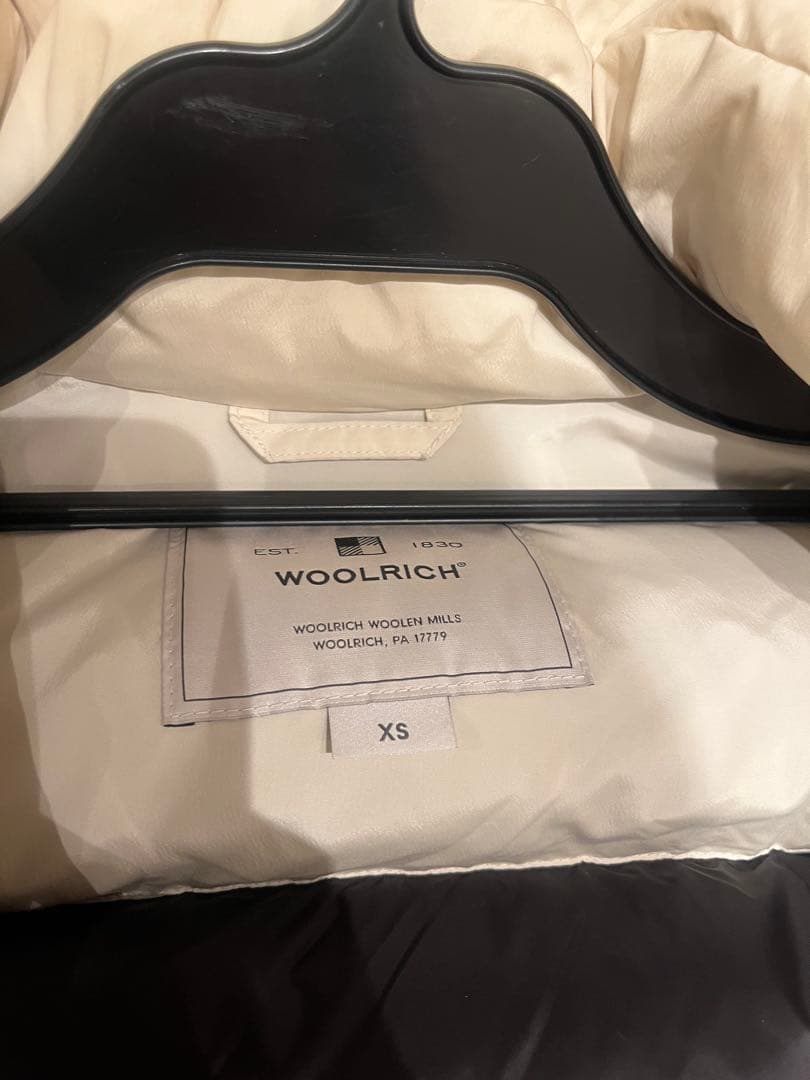 WOOLRICH ウールリッチ ダウンジャケット オフホワイト　Sサイズ相当