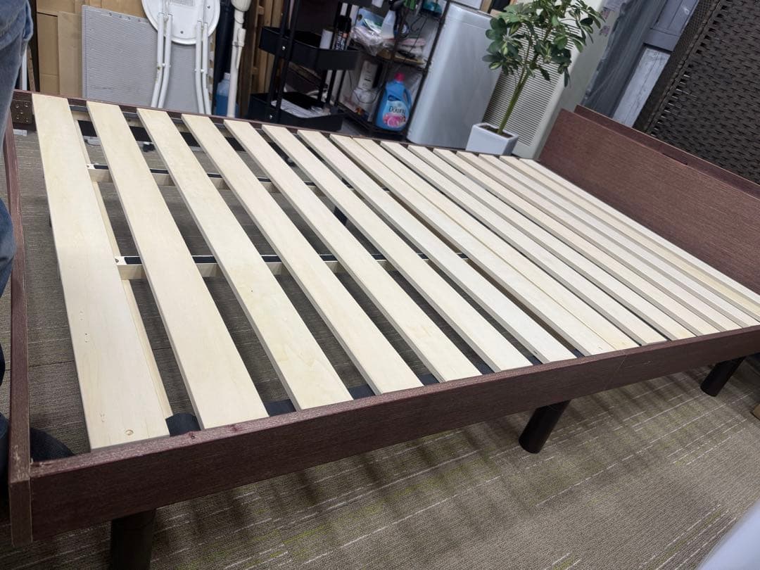 【洗浄消毒作業済】アイリス　セミダブルサイズ　ベッドフレーム