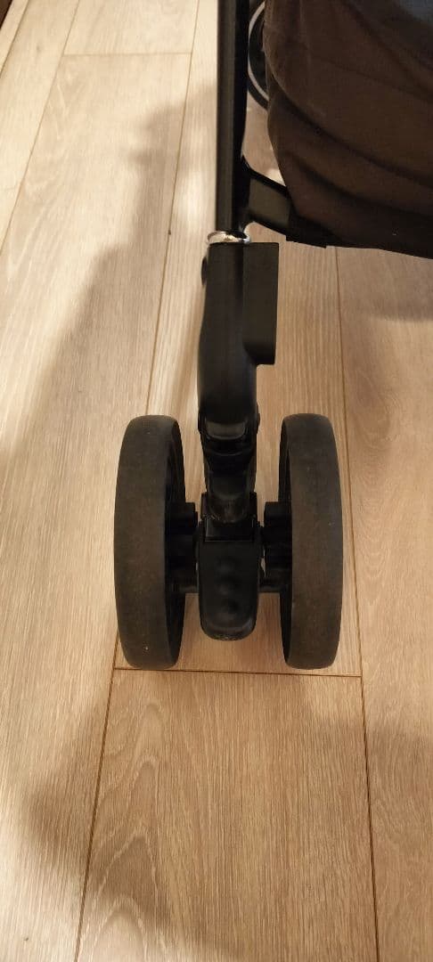 【車輪交換済】Aprica ラクーナクッションフリープラス