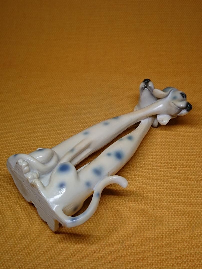 【美品】犬　いぬ　陶器　オブジェ　置物　インテリア　工芸品　美術品　A3413