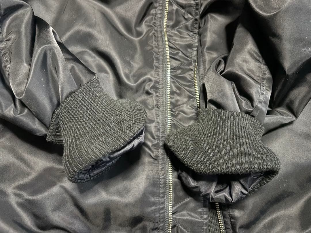 【極美品】【別注】AVIREX MA-1 ユナイテッドアローズ　ブラック　L