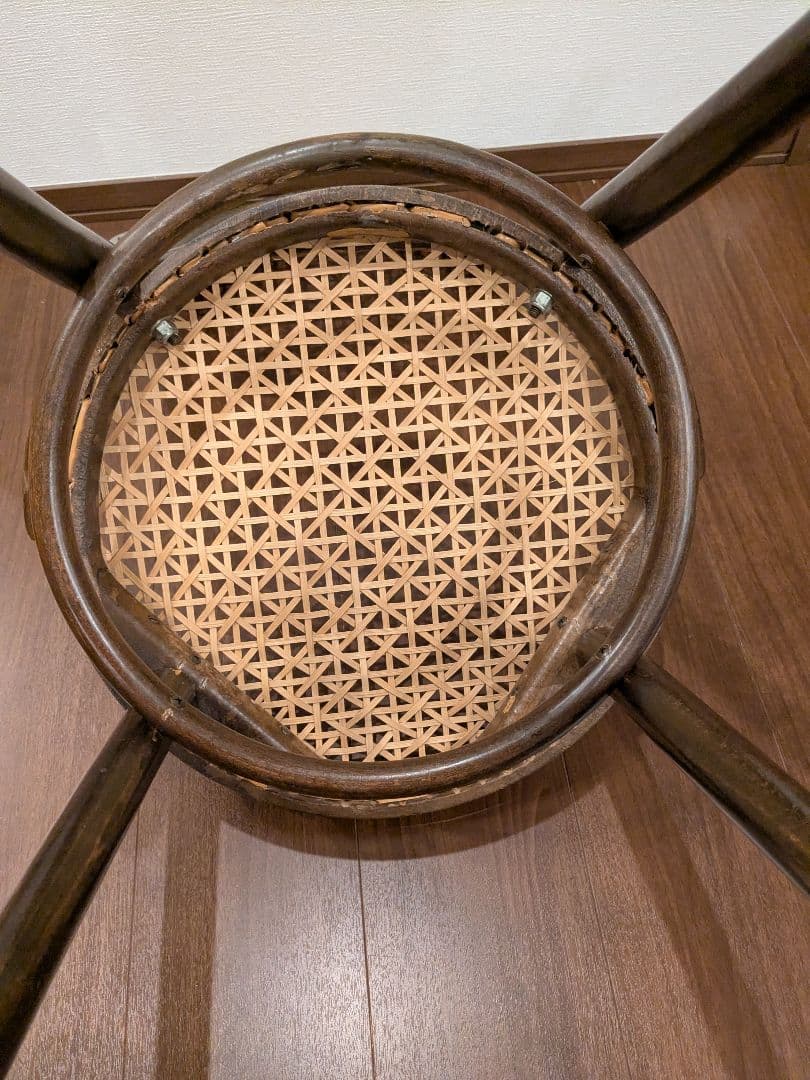 AIDEC　アンティークチェア　籐の椅子　曲げ木　ラタン