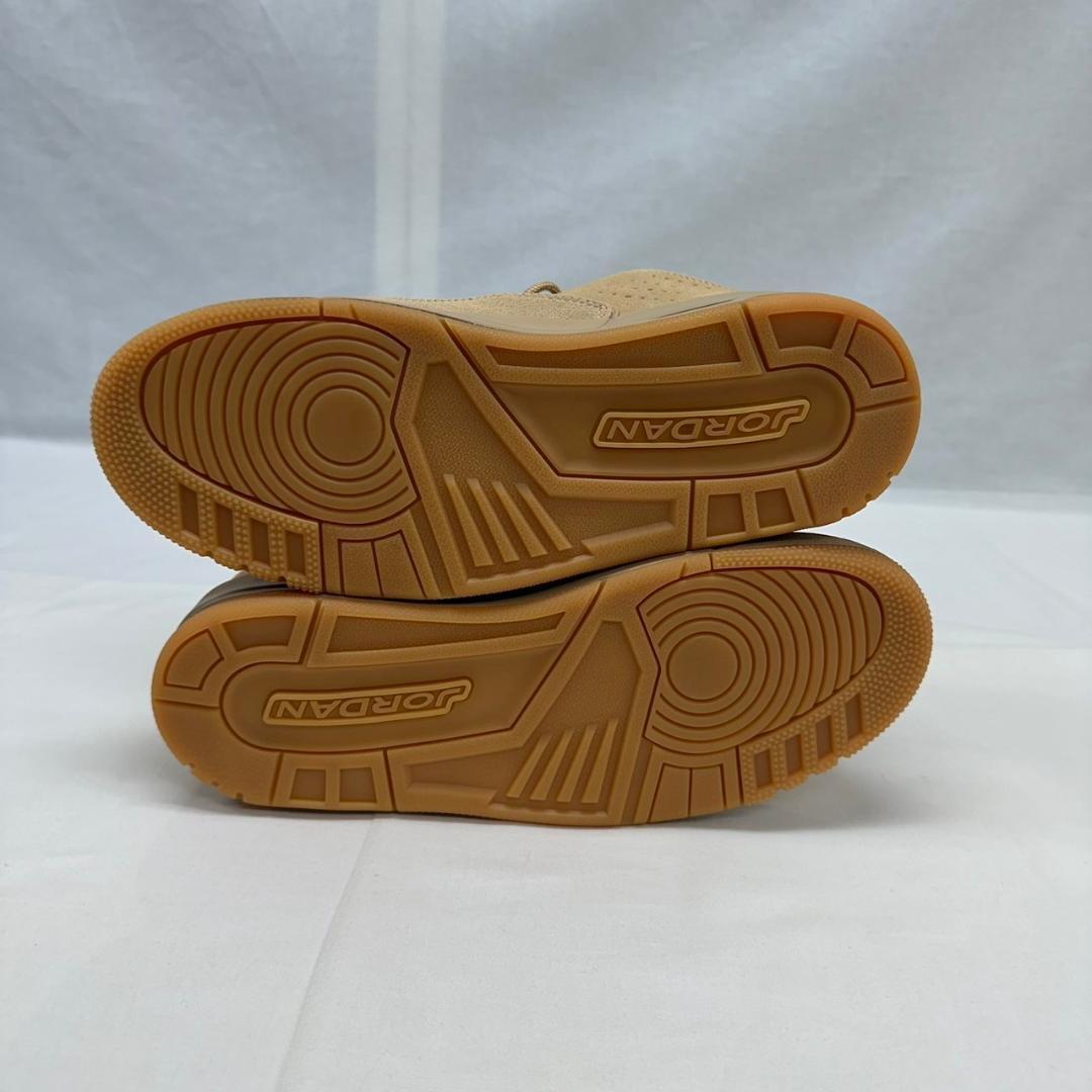 Tsuyoshi3515様　JORDAN COURTSIDE 23 28cm