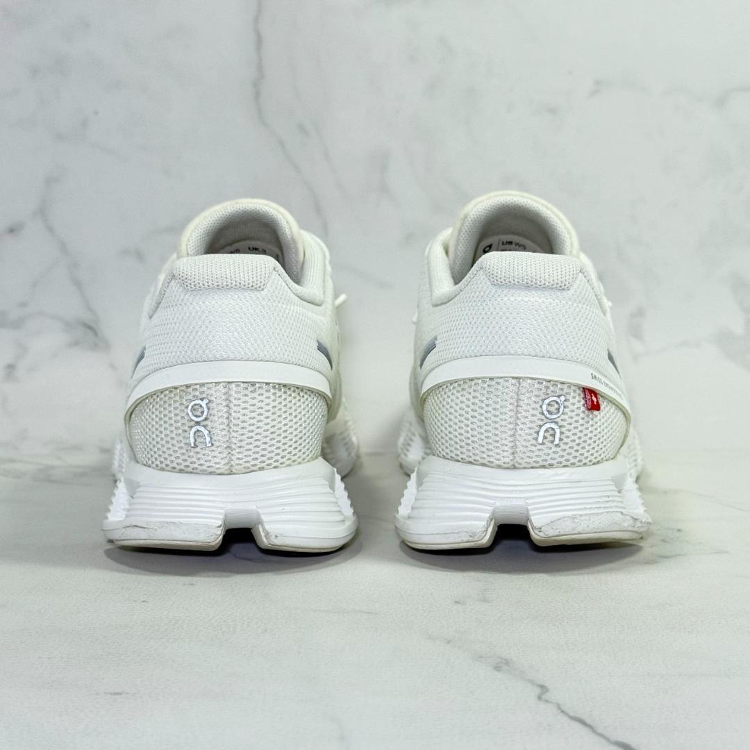 【tanu 様】On Cloud 5 ランニングシューズ 22㎝ ホワイト