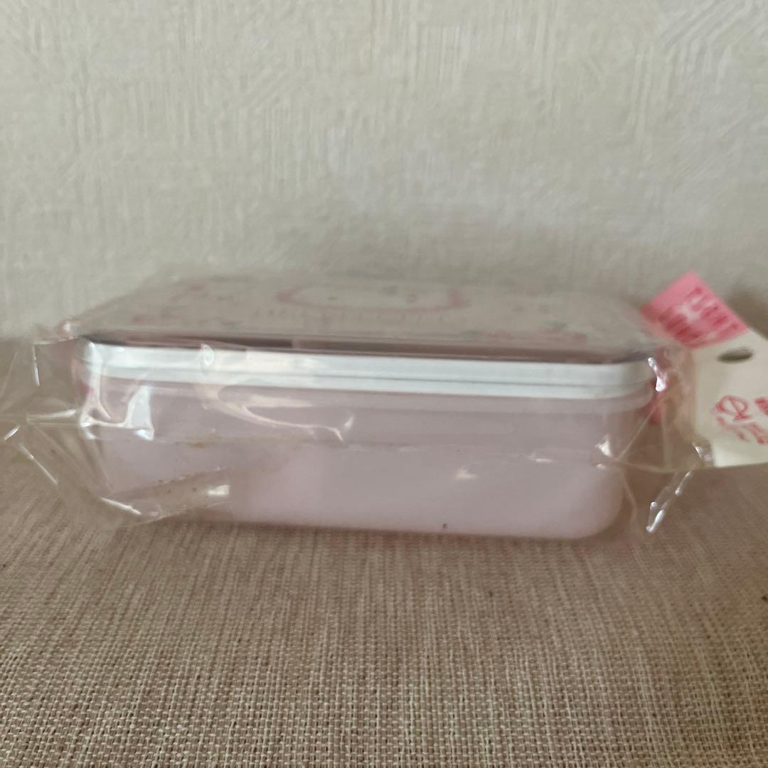 レア‼️新品　野いちご　キティ　2001 お弁当箱　ランチボックス