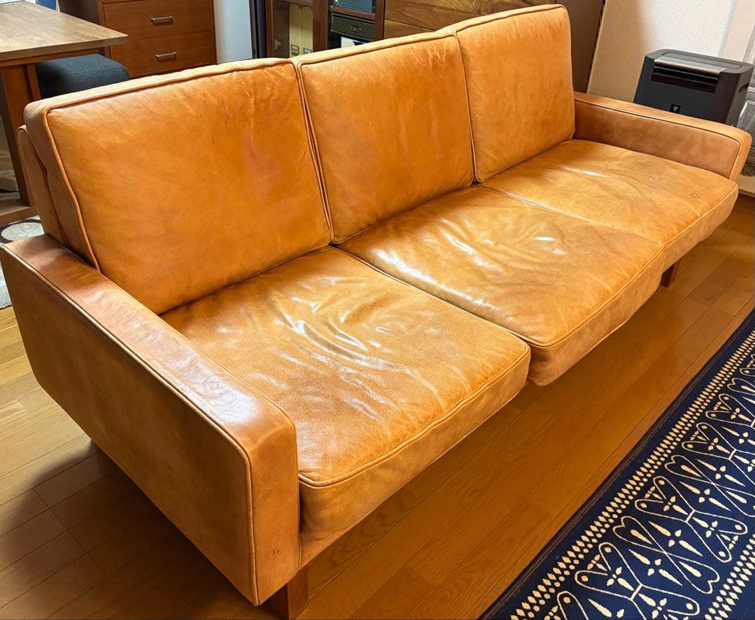 イールドELDブラウンヴィンテージレザー 3人掛けソファアクメファニチャーPFS