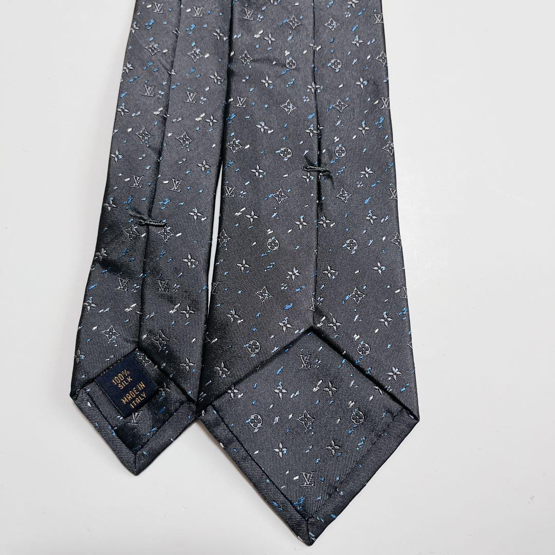 美品 ルイヴィトン ネクタイ ハイブランド モノグラム 光沢 ジャガード織り
