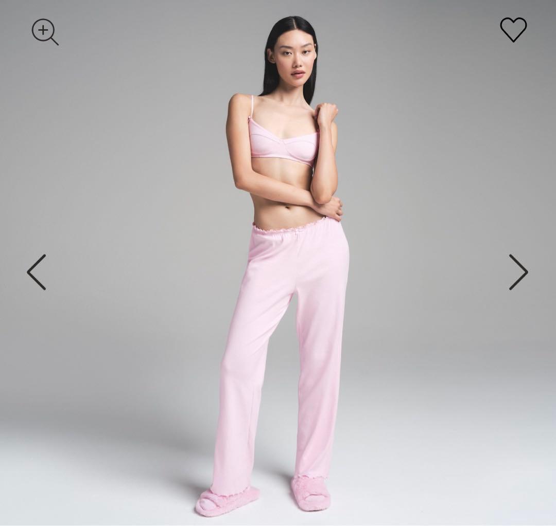 ルームウェア・パジャマ SKIMS LOGO POINTELLE STRAIGHT LEG PANT