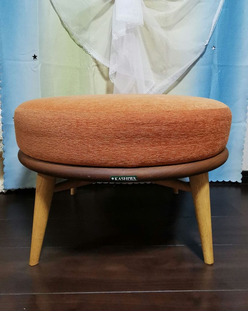 柏木工　KASHIWA　シビル　ラウンド　オットマン オレンジ色　CLS64K