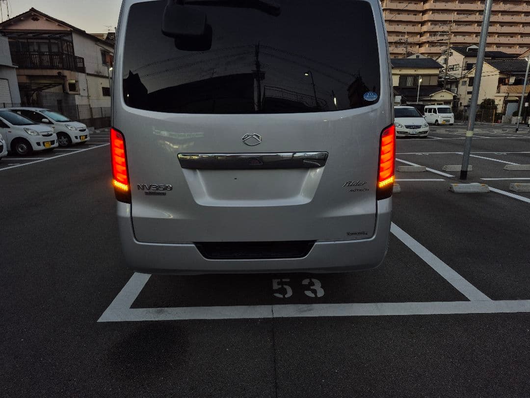 キャラバンNV350専用Valenti LEDテールランプ 配線付き