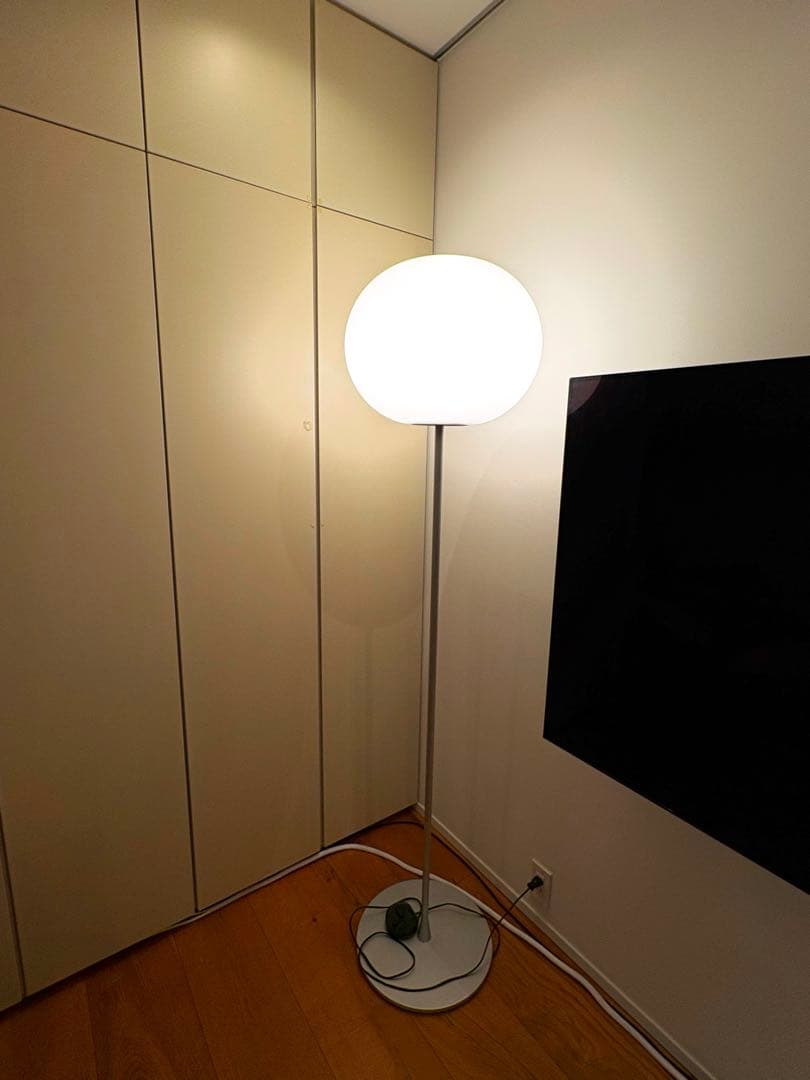 FLOS フロアスタンド Glo-ball F3