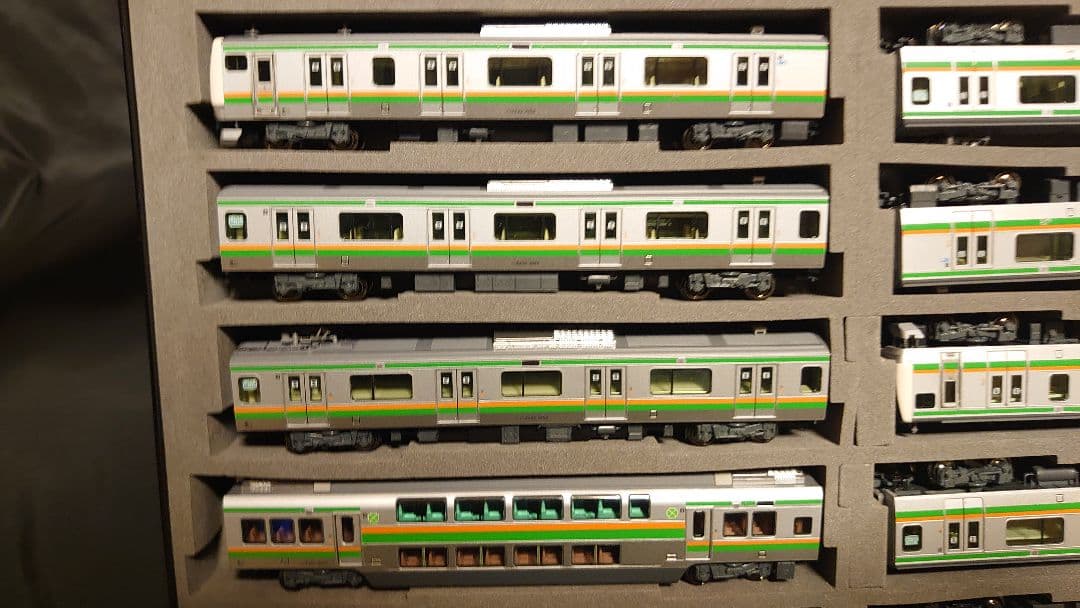 S*O様 KATO　E233系3000番台　東海道線　フル編成