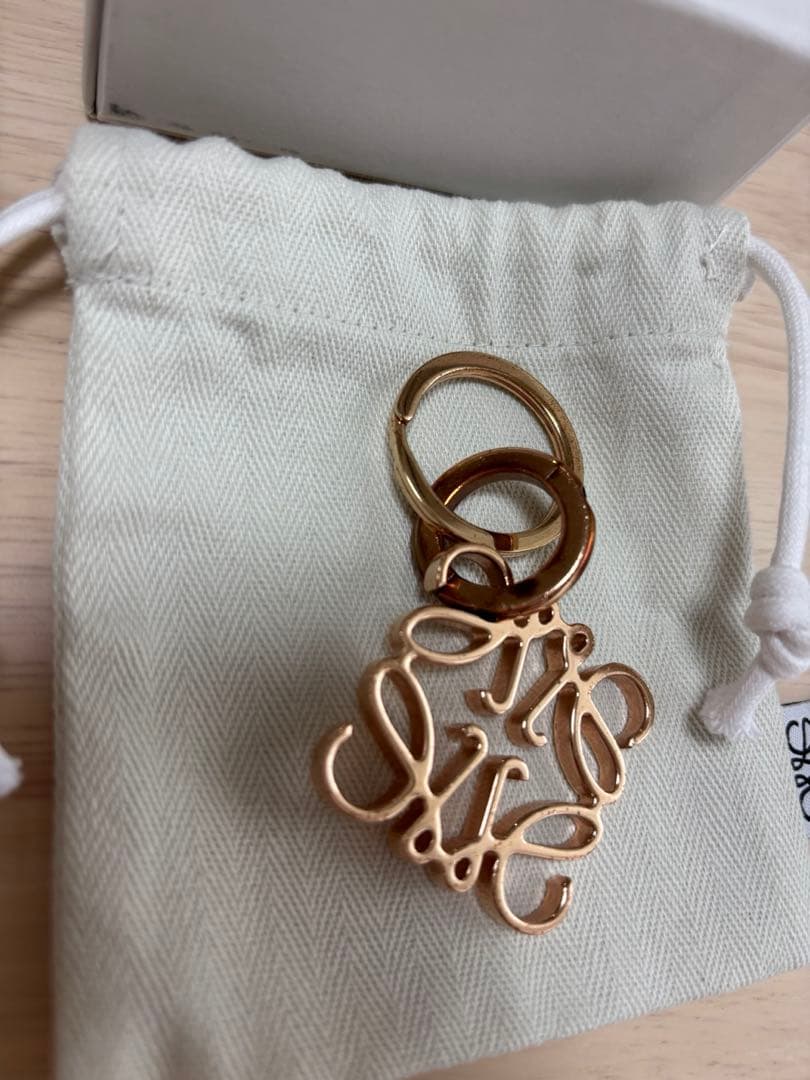 LOEWE ロエベ アナグラム キーリング