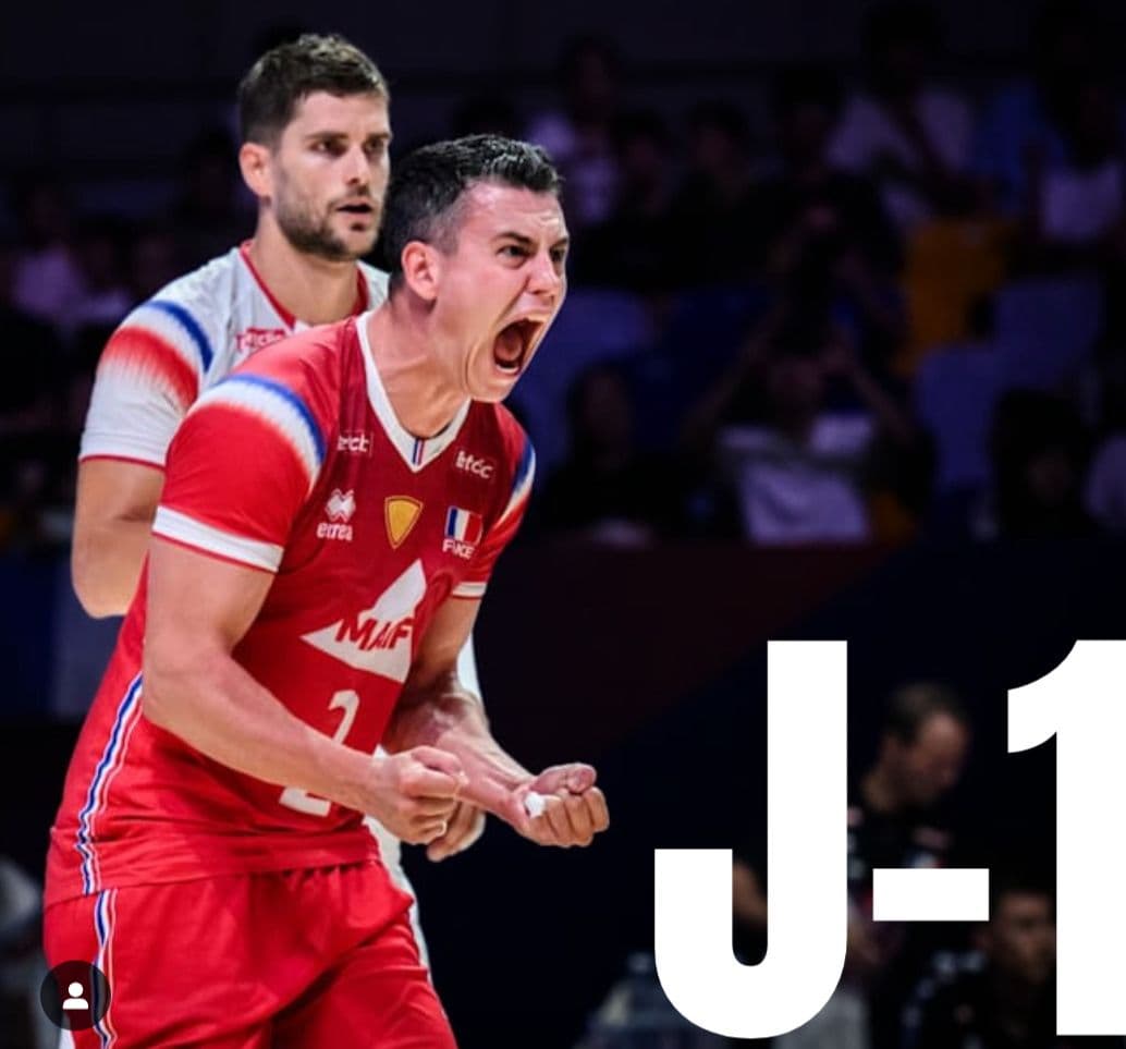 ★フランス代表　バレーボール　ユニフォーム　ゲームシャツ　ウェア　ジャージ　赤