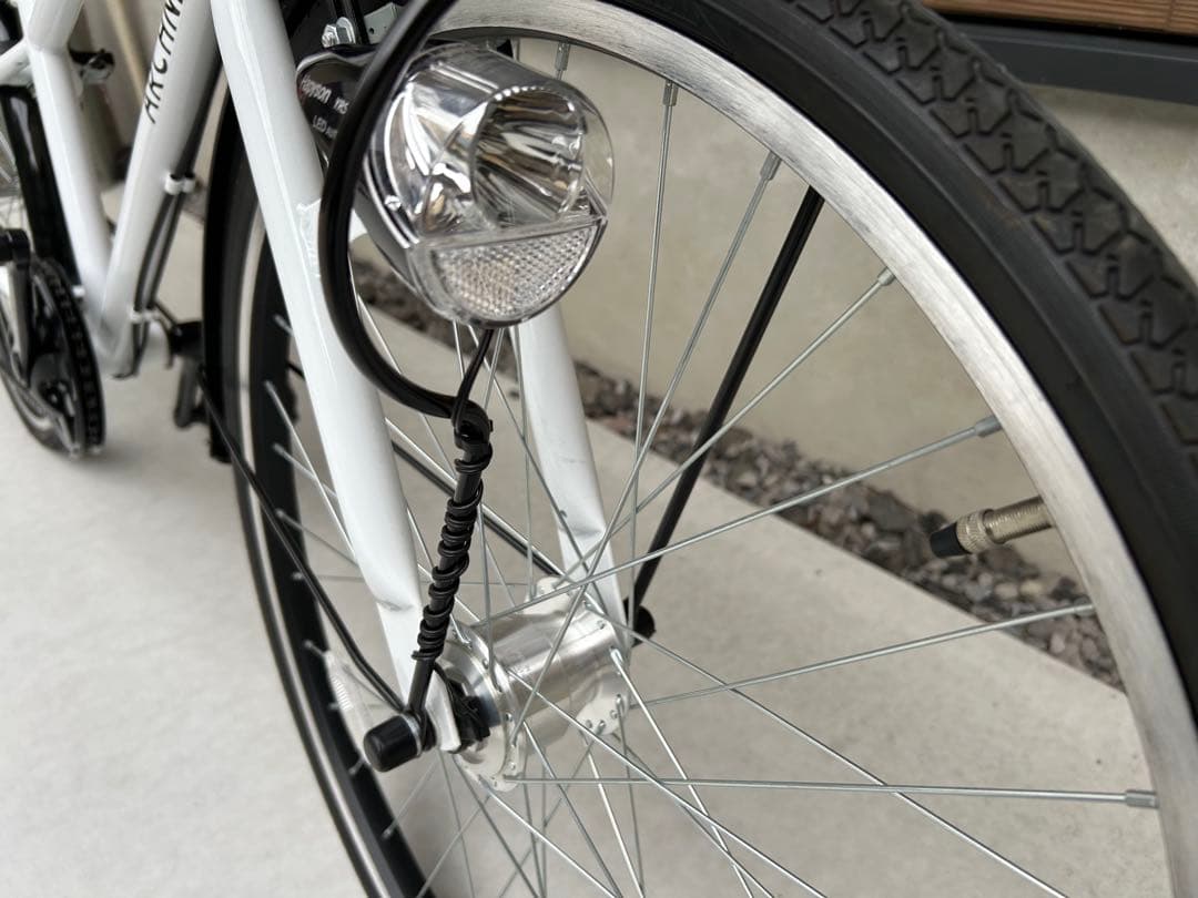 子供用自転車 24インチ　オートライト　鍵付き　シマノ６段変速　直接受渡し限定！