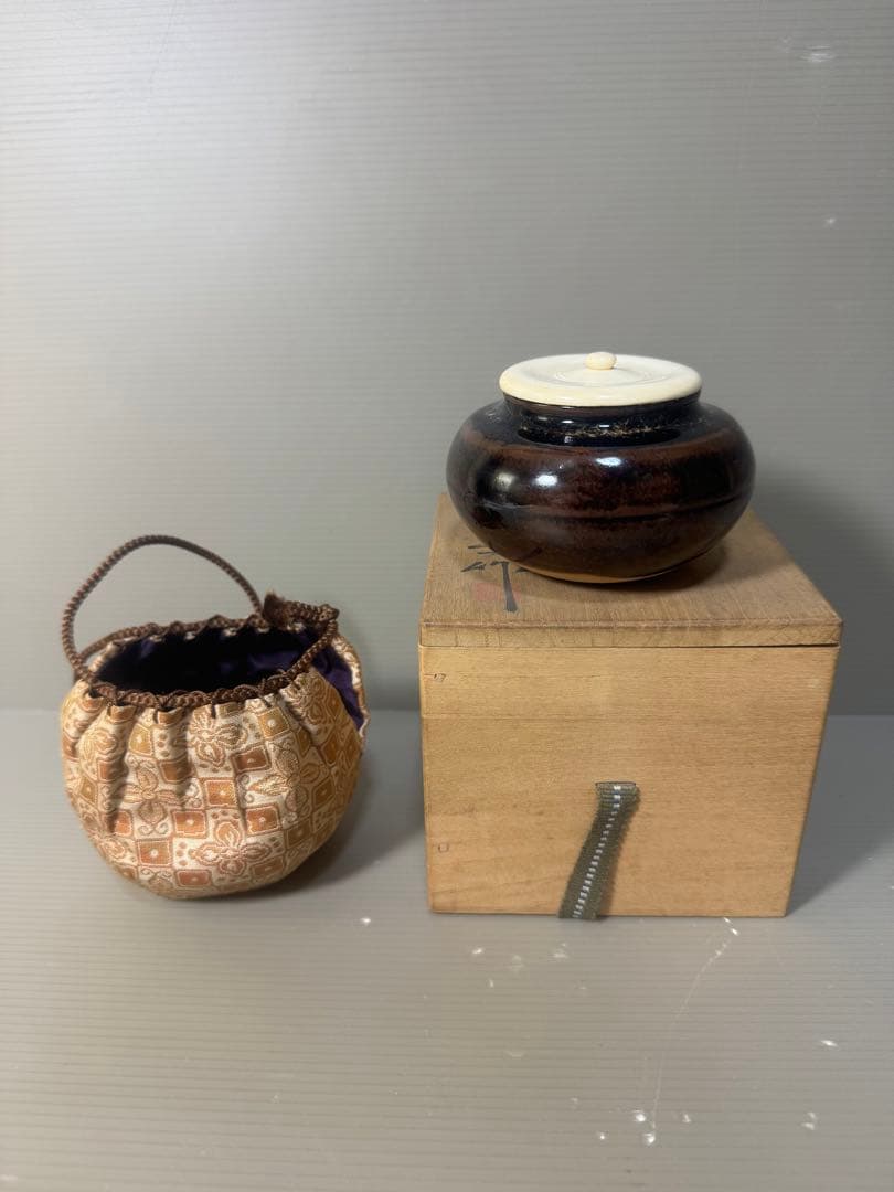 2481 桶谷定一作 大海　茶入　茶道具