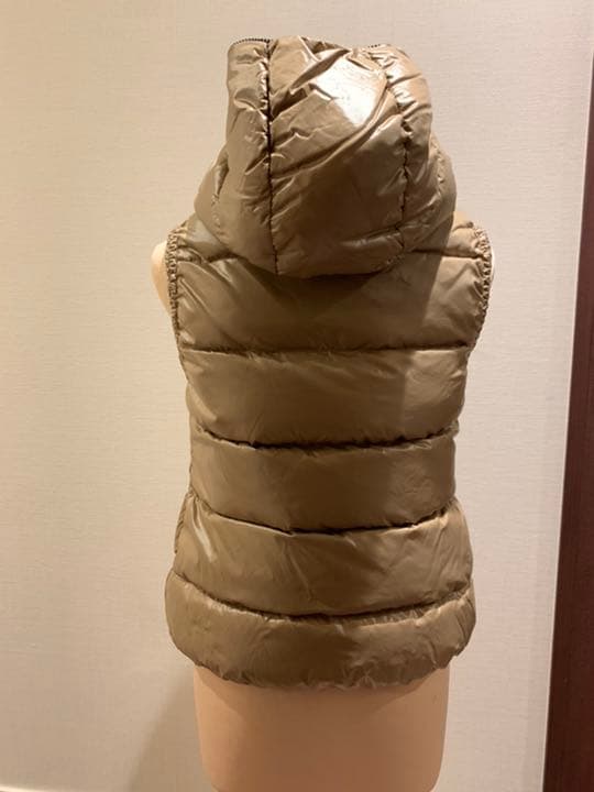 ダウンベストDuvetica リバーシブル