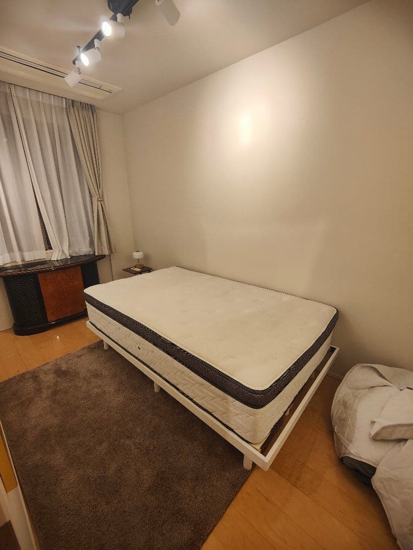 良品 シーリー Sealy クラウンジュエル セミダブル マットレス ホワイト