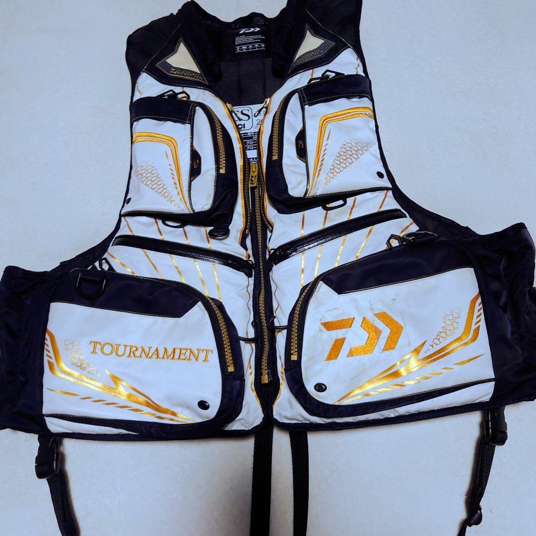 ダイワ DF-3021T　バリアテックサイバーフロート ライトグレーXL