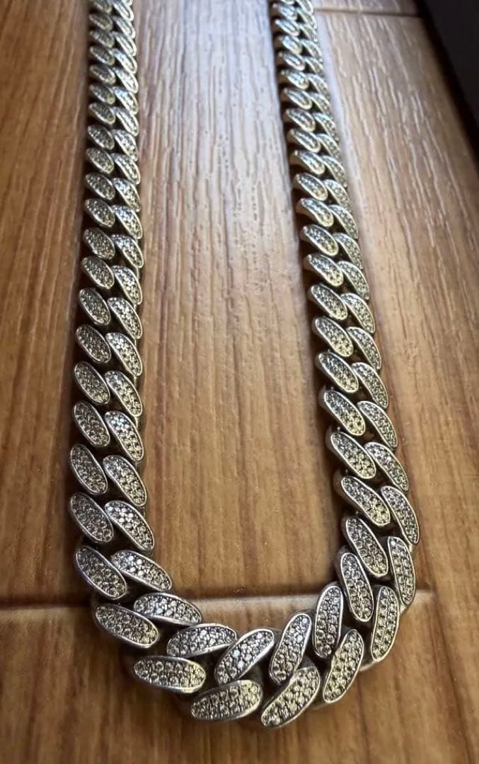 値下げ交渉不可 AVALANCHE ジルコニアマイアミネックレス