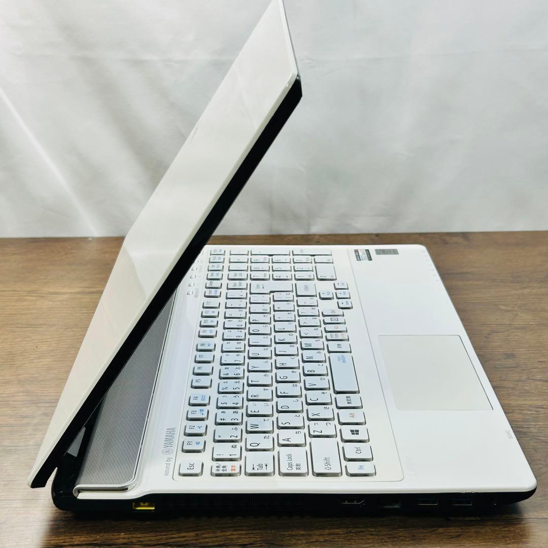 NECノートパソコンi7/SSD512G/16G Office付 Win11