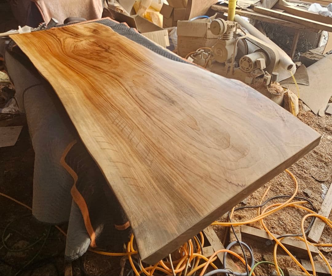 楠　一枚板　ダイニング　テーブル　栃　杢　カウンター　リビング　座卓　おしゃれ