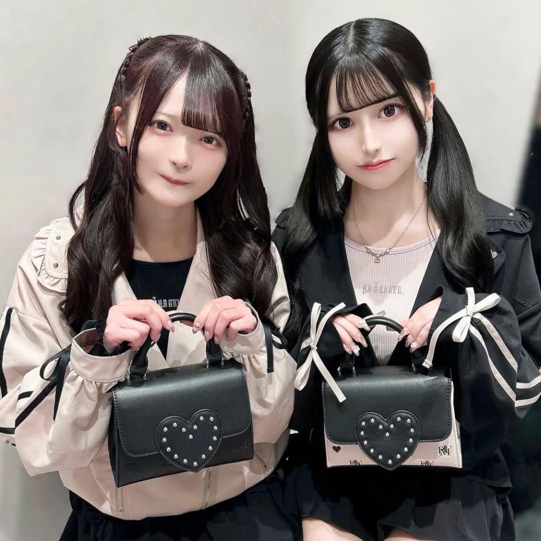 pium スタッズカラーオーバーサイズライダース