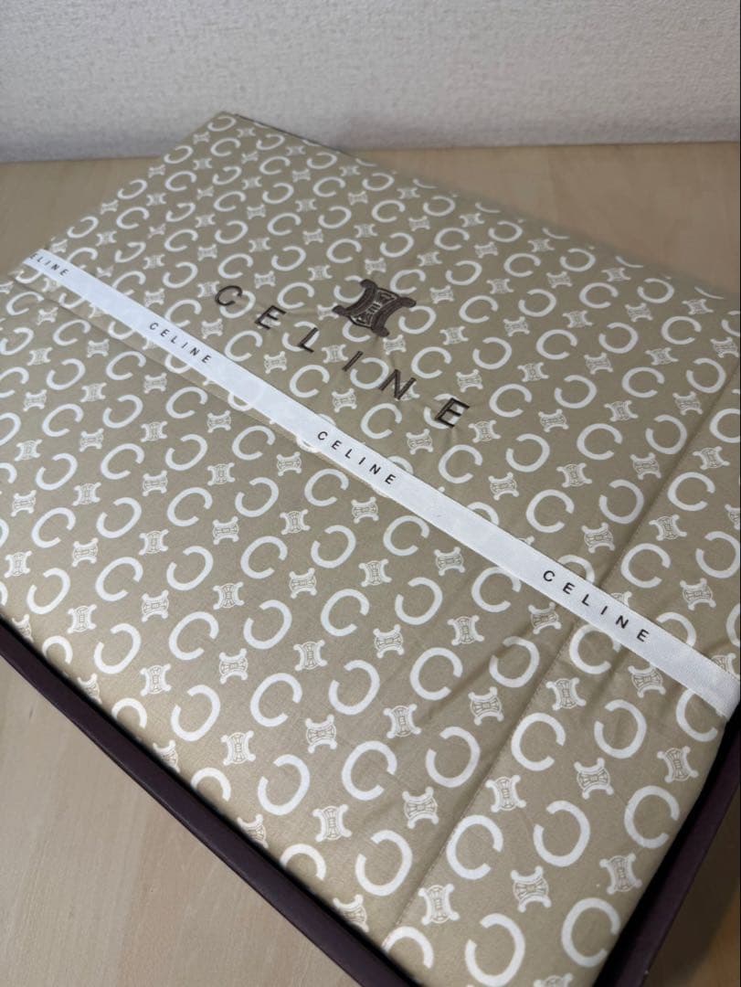 セリーヌ　羽毛掛け布団