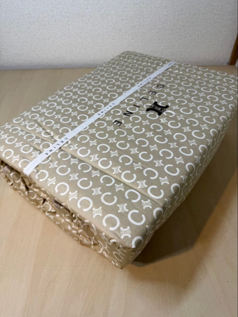 セリーヌ　羽毛掛け布団