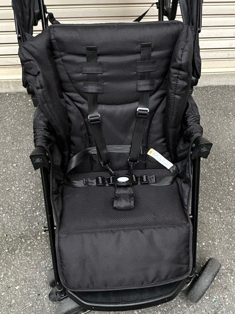 カトージ 二人乗りベビーカー 二人でゴー（ブラック）