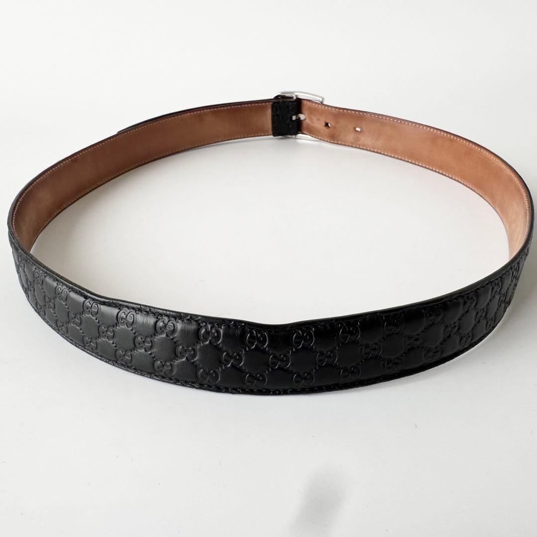 GUCCI　ベルト　マイクロシマ　GG柄　レザー　ブラック　シルバー