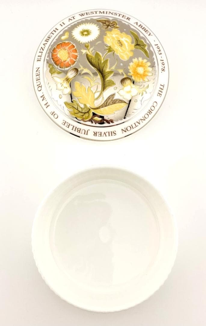 スージークーパー 500個限定 エリザベス女王２世戴冠式２５周年記念 小物入れ