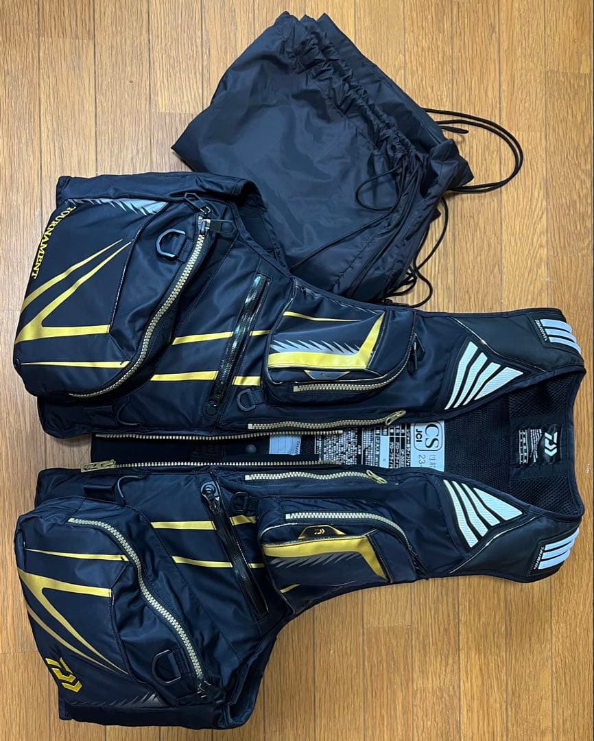 fishing mania。Daiwa トーナメント ライフジャケット