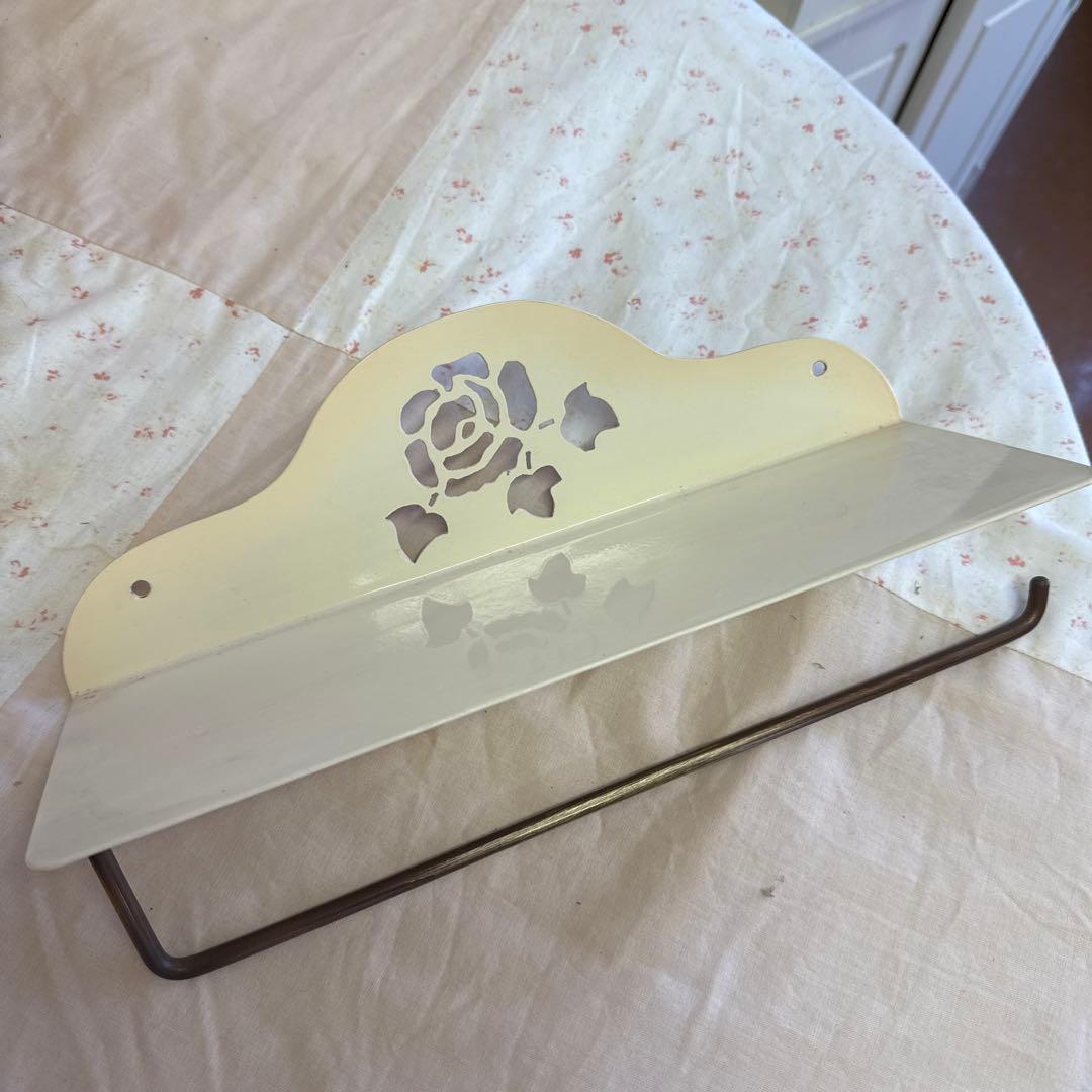 マニー　ローズアイアン　キッチンクロスホルダー