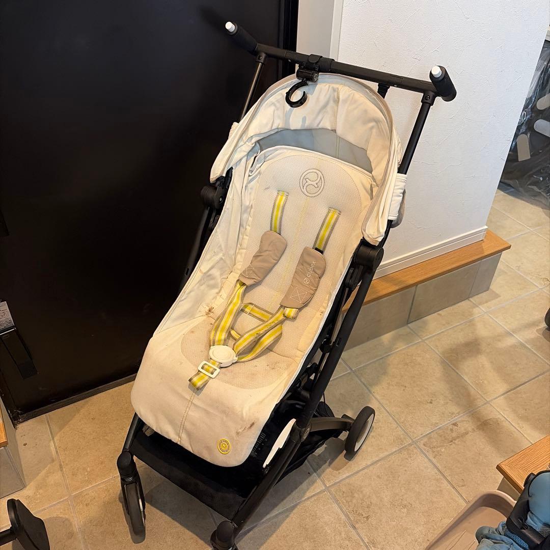 サイベックス　ベビーカー　LIBELLE
