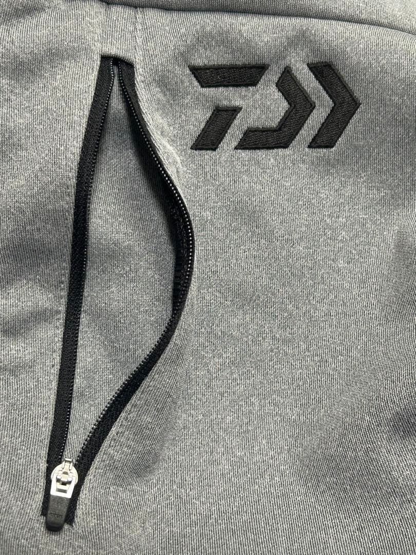 極美品 Daiwa ウインドブロックパーカー グレー L