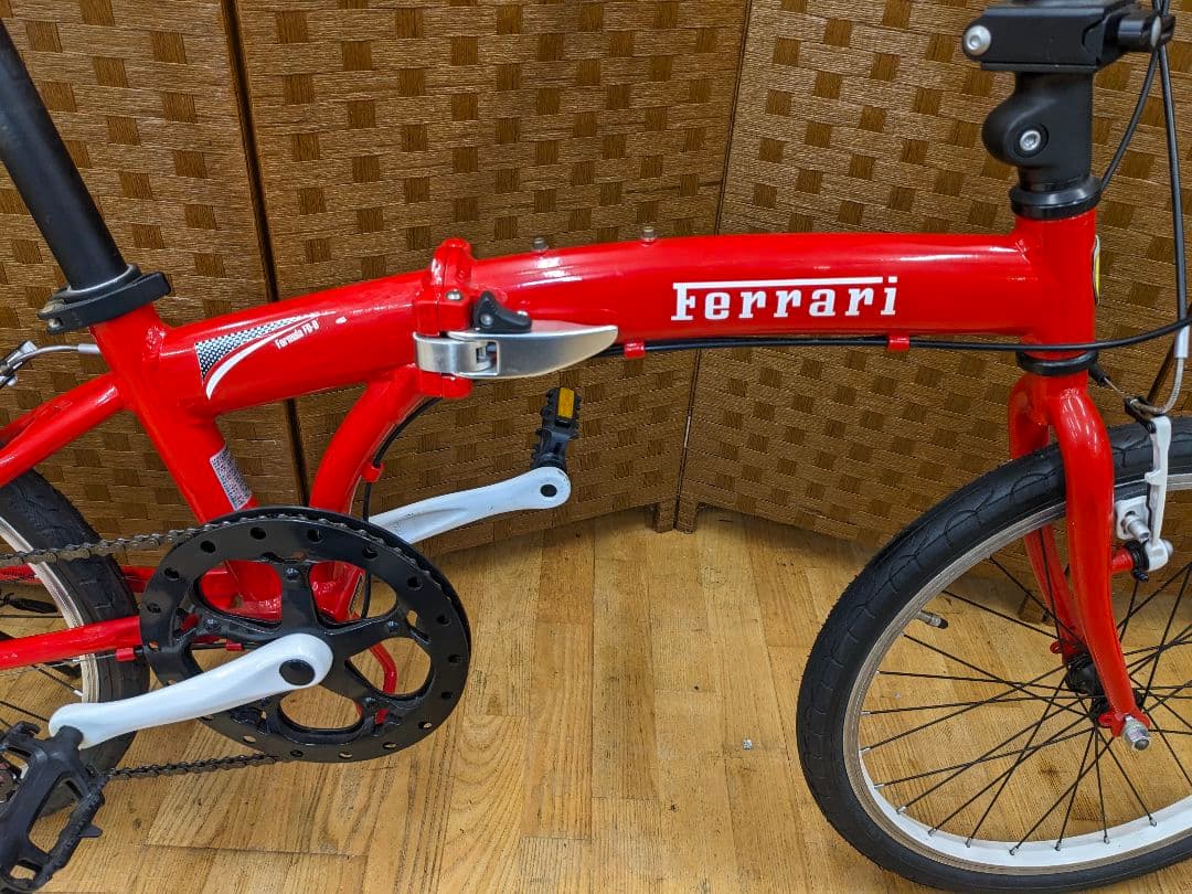 U013 折り畳み自転車　Ferrari　20インチ 7段変速　ミニベロ