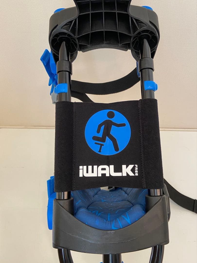 ぐっちゃん　WALK 3.0 ハンズフリー松葉杖