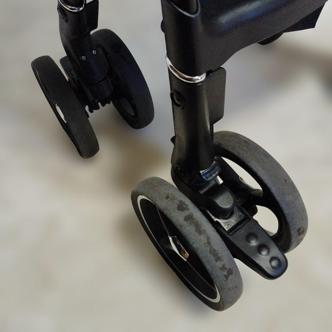 アップリカベビーカー　ラクーナ　ビッテ　クッション　レザー