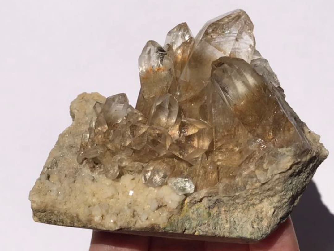 ガネーシュヒマール　クラスター　水晶